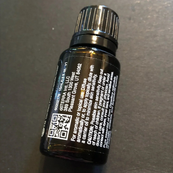 Doterra Copaiba Essential Oil 15 ml - Picture 2 of 5